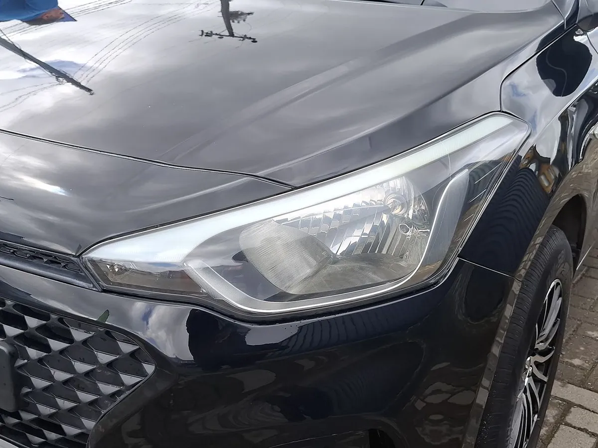 Hyundai I20 1.4 Gl Active 4x2 Hb Mt 5p año 2021