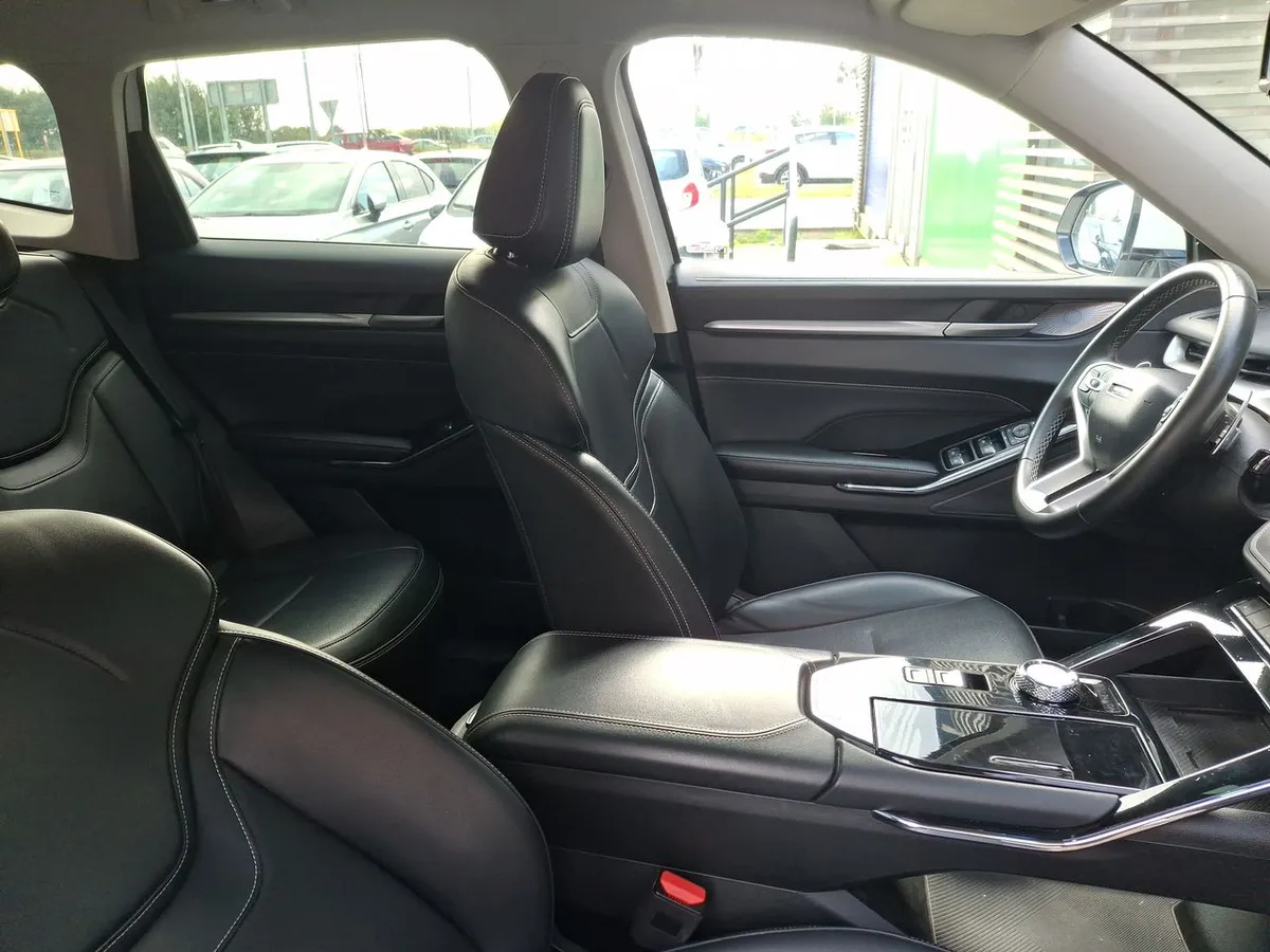 Haval H6 2.0 Deluxe 4x4 At 5p año 2023