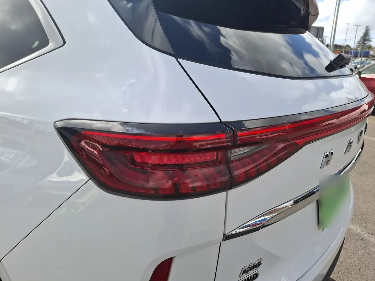 Haval H6 2.0 Deluxe 4x4 At 5p año 2023