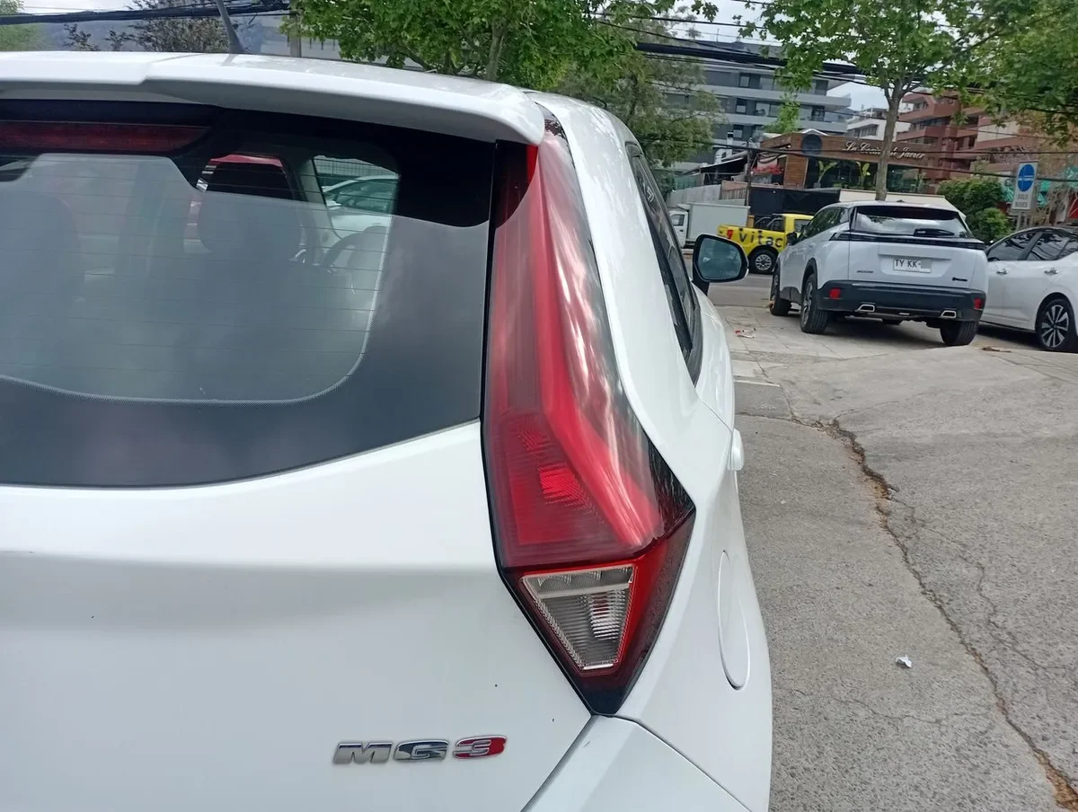MG Mg 3 1.5 Comfort 4x2 Hb Mt 5p año 2021