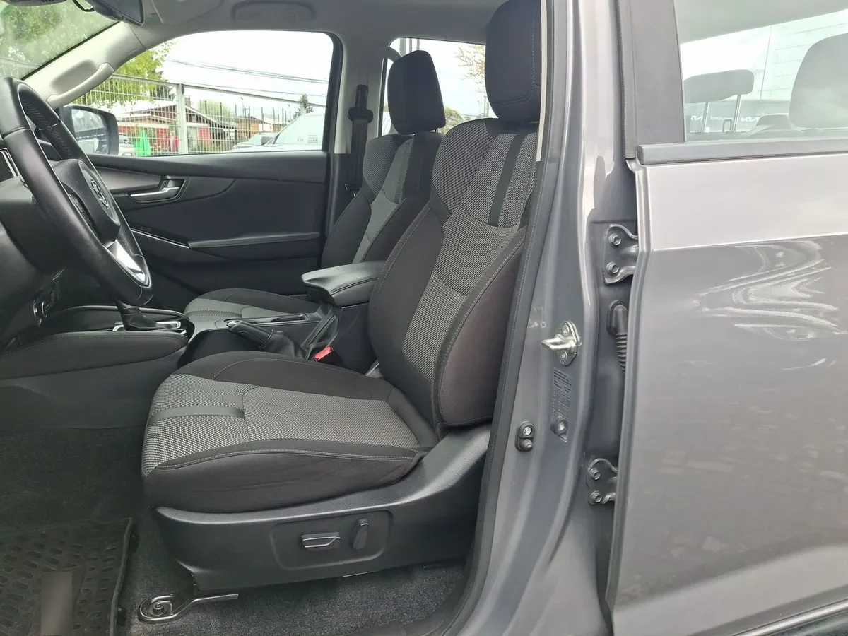Mazda Bt-50 3.0 High Diesel 4x4 Dob.cab. 6at 4p año 2023