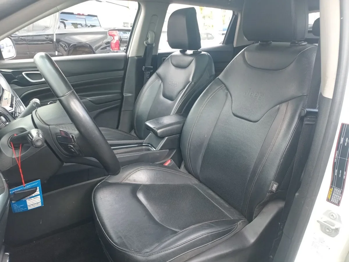 Jeep Compass 1.3 Limited 4x2 At 5p año 2023