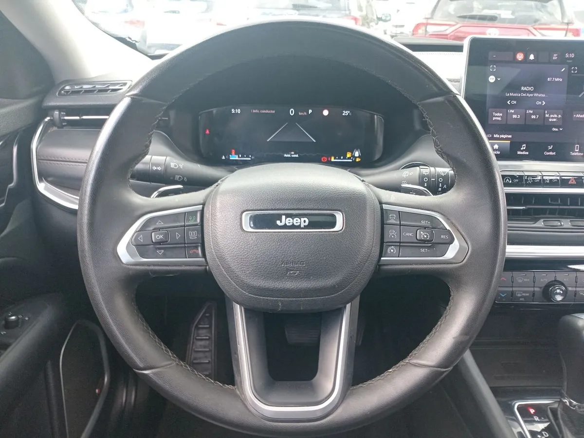 Jeep Compass 1.3 Limited 4x2 At 5p año 2023