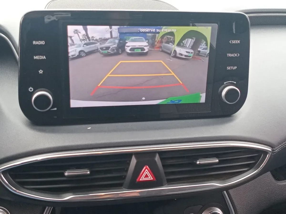 Hyundai Santa Fe 2.5 Plus Fl 2wd At 5p año 2023