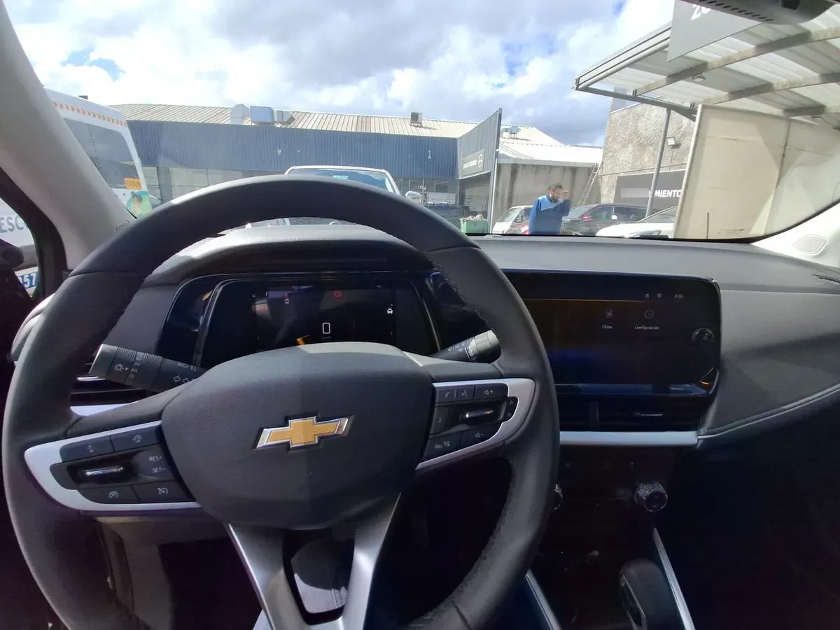 Chevrolet Tracker 1.2t Ltz T 4x2 At 5p año 2026
