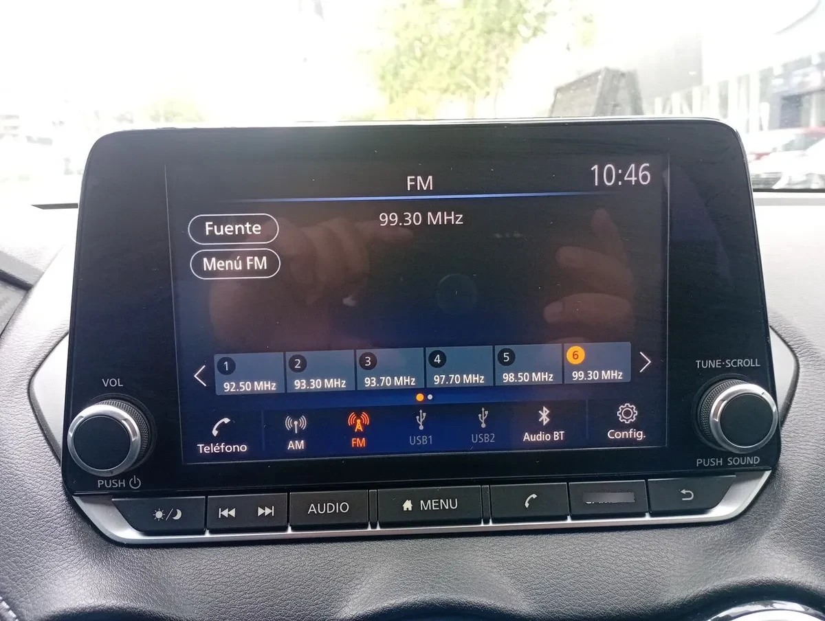 Nissan Sentra 2.0 Advance 4x2 Cvt At 4p año 2025