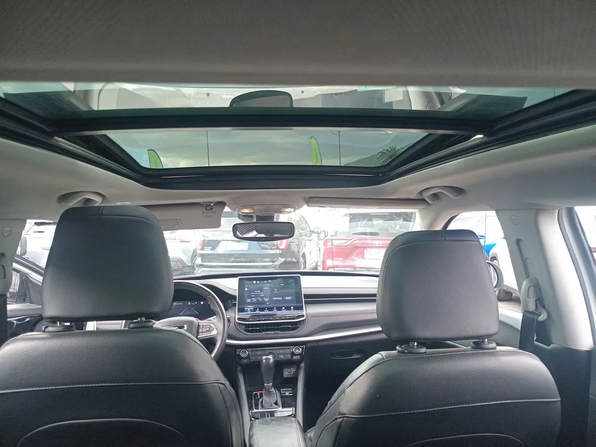 Jeep Compass 1.3 Limited 4x2 At 5p año 2023