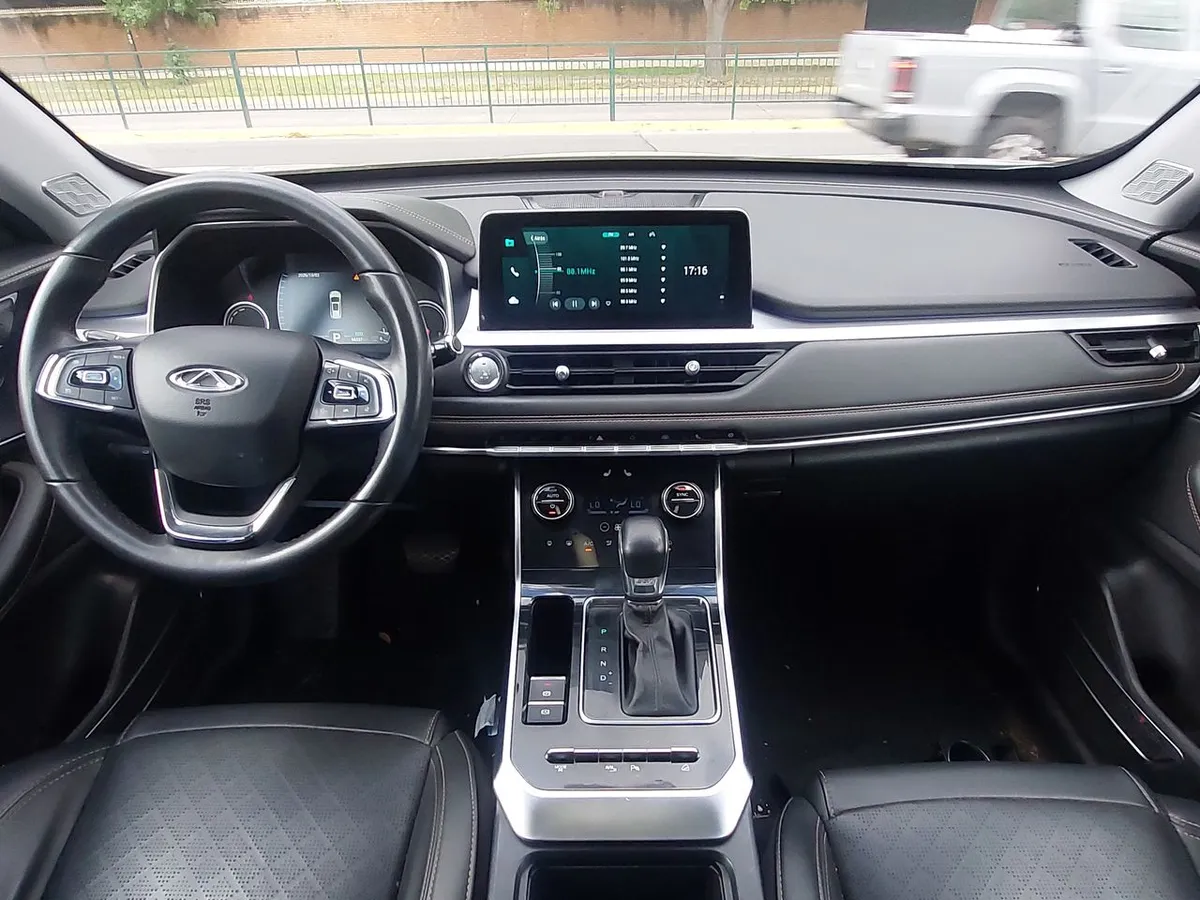 Chery Tiggo 8 1.5t Glx 4x2 Dct At 5p año 2022