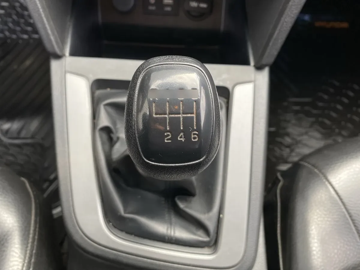 Hyundai Elantra 1.6 Value Fl 4x2 Mt 4p año 2021