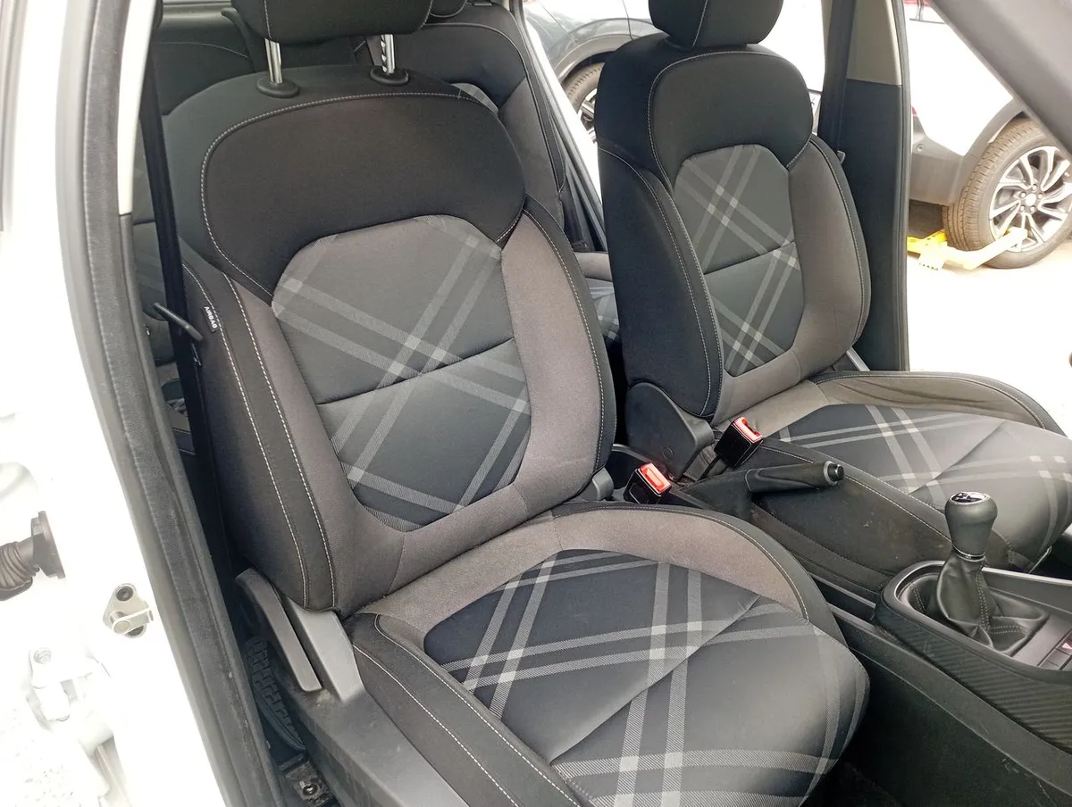 MG Mg 3 1.5 Comfort 4x2 Hb Mt 5p año 2021