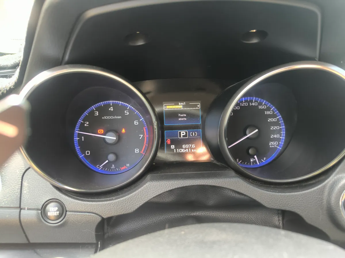 Subaru LEGACY Otra año 2018