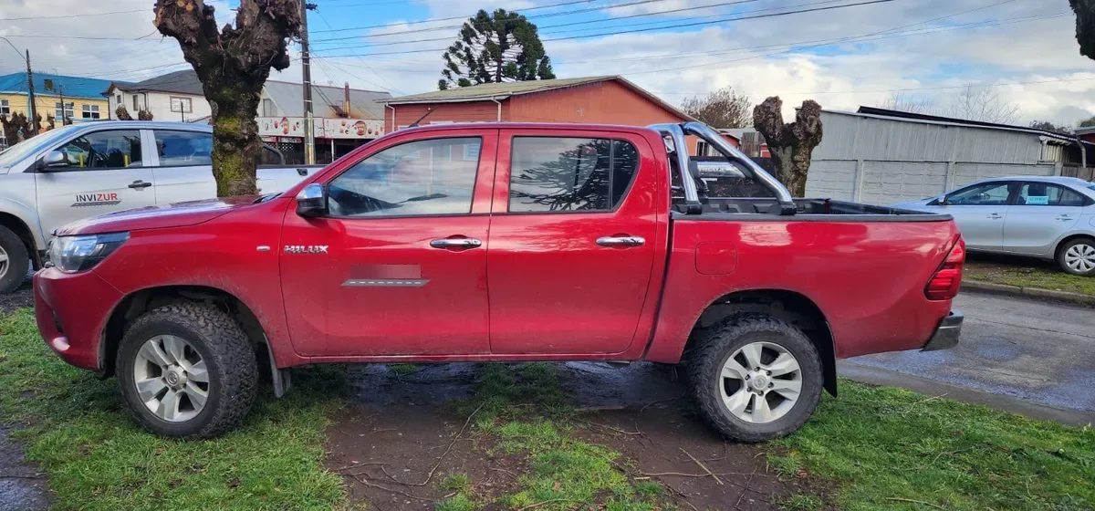 Toyota HILUX 2.4 Dx Mt 4x4 Diesel año 2019