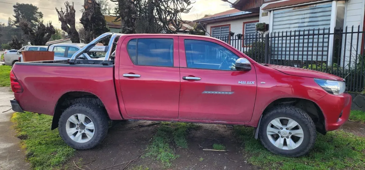 Toyota HILUX 2.4 Dx Mt 4x4 Diesel año 2019