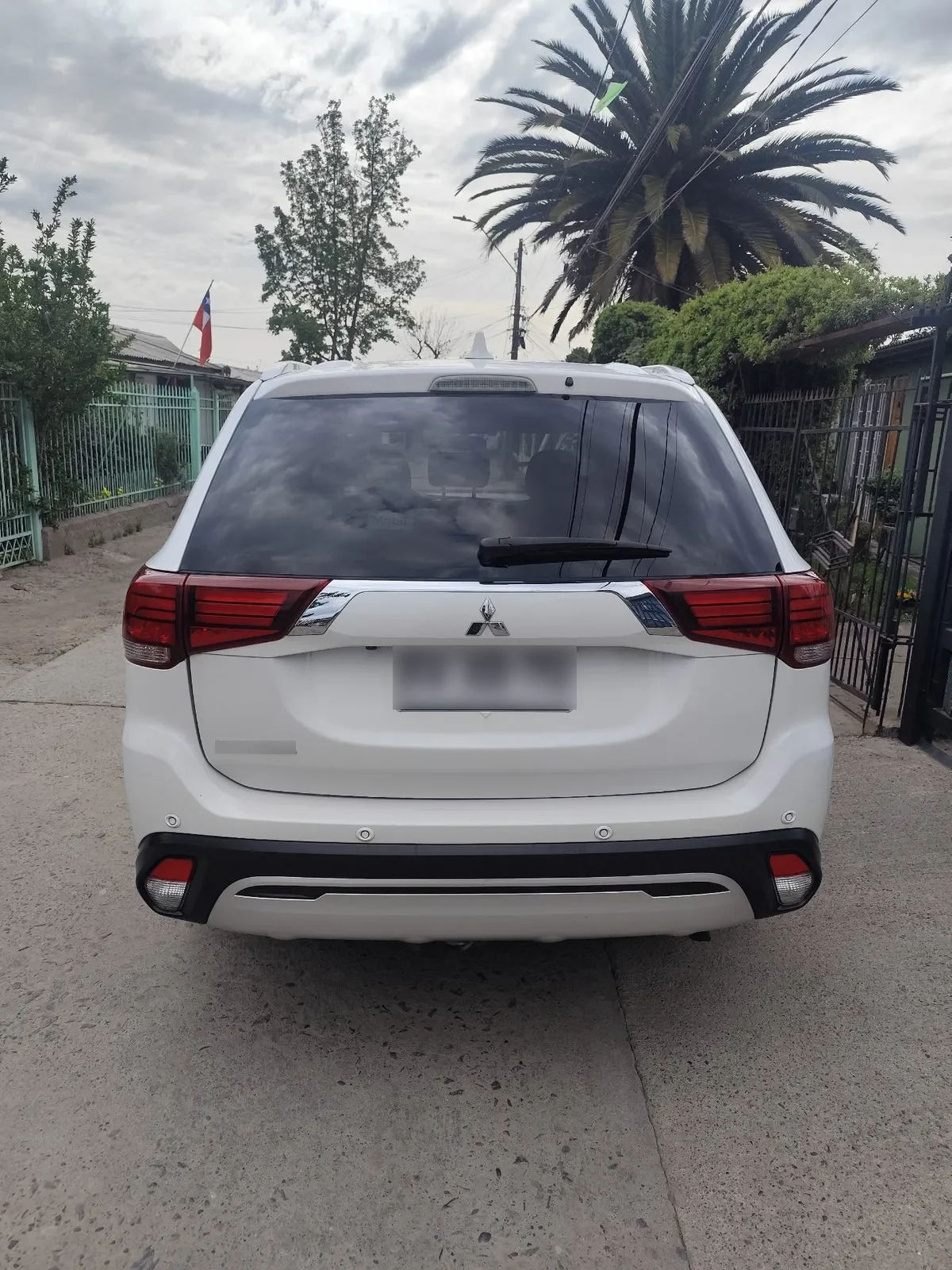 MITSUBISHI OUTLANDER 2.0 Mt 4x2 año 2022