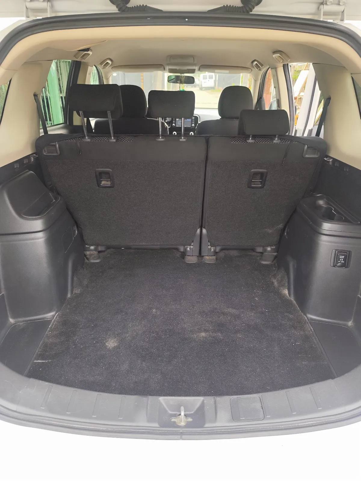 MITSUBISHI OUTLANDER 2.0 Mt 4x2 año 2022