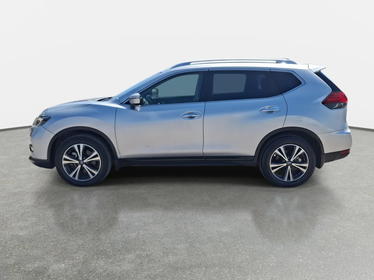 Nissan X-Trail 2.5 Advance 4x2 3row Cvt At 5p año 2021