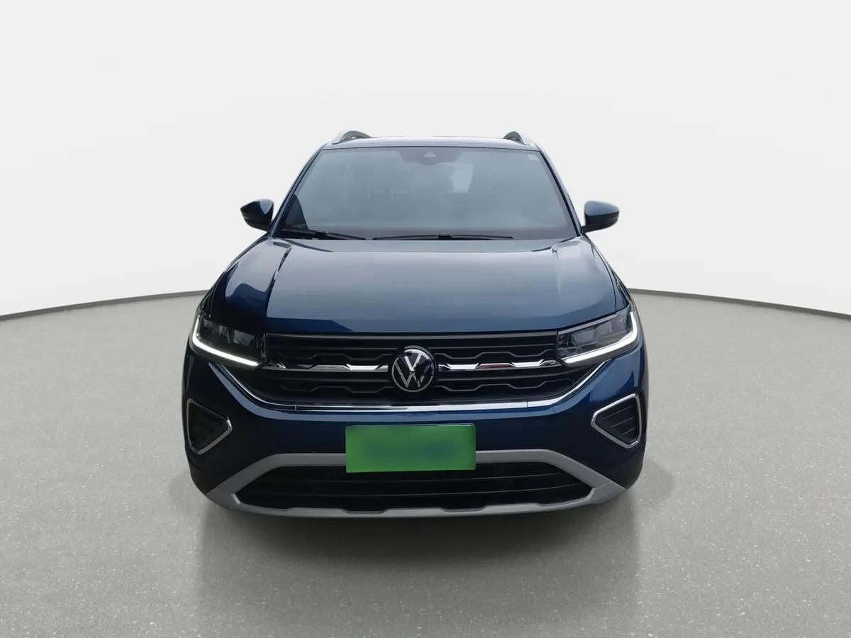Volkswagen T-Cross 1.0 Tsi Highline 4x2 At 5p año 2025