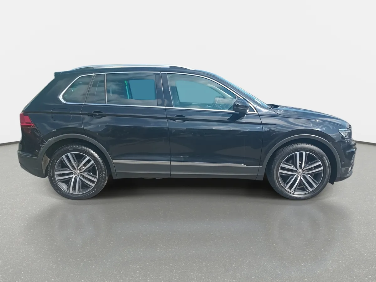 Volkswagen Tiguan 2.0 Tsi Sport 4motion 4x4 180hp At 5p año 2019