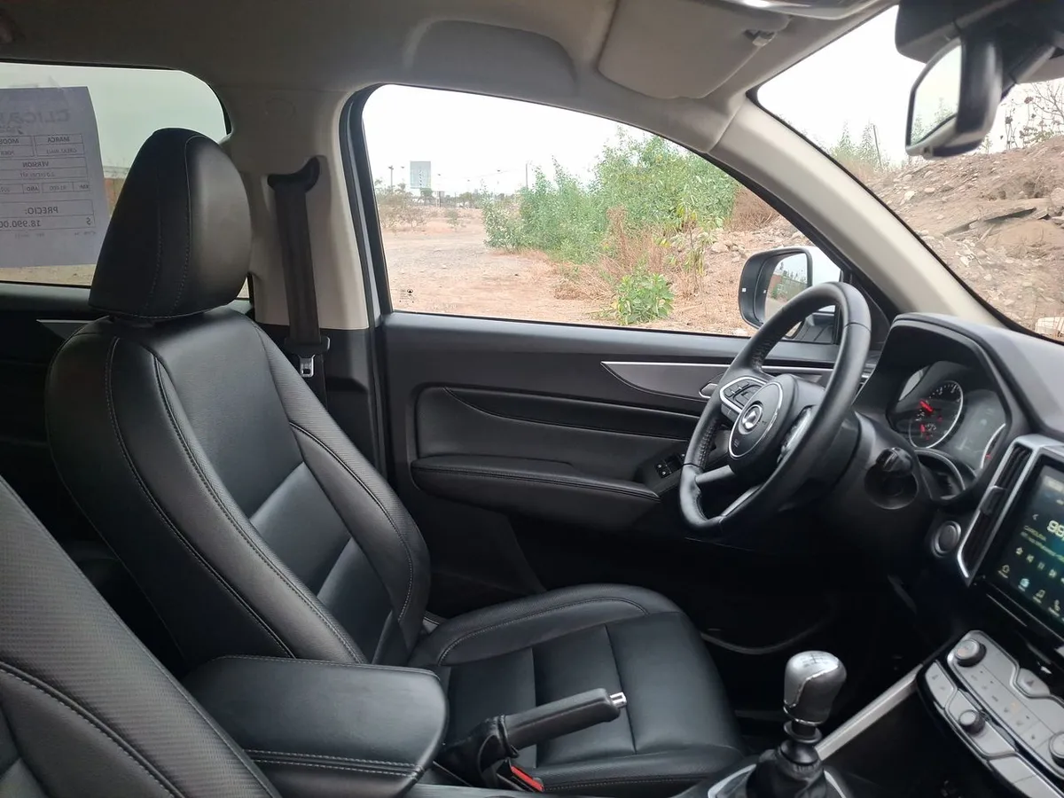 Great Wall Poer 2.0t Deluxe Diesel Dob. Cab. 4x4 Mt 4p año 2022