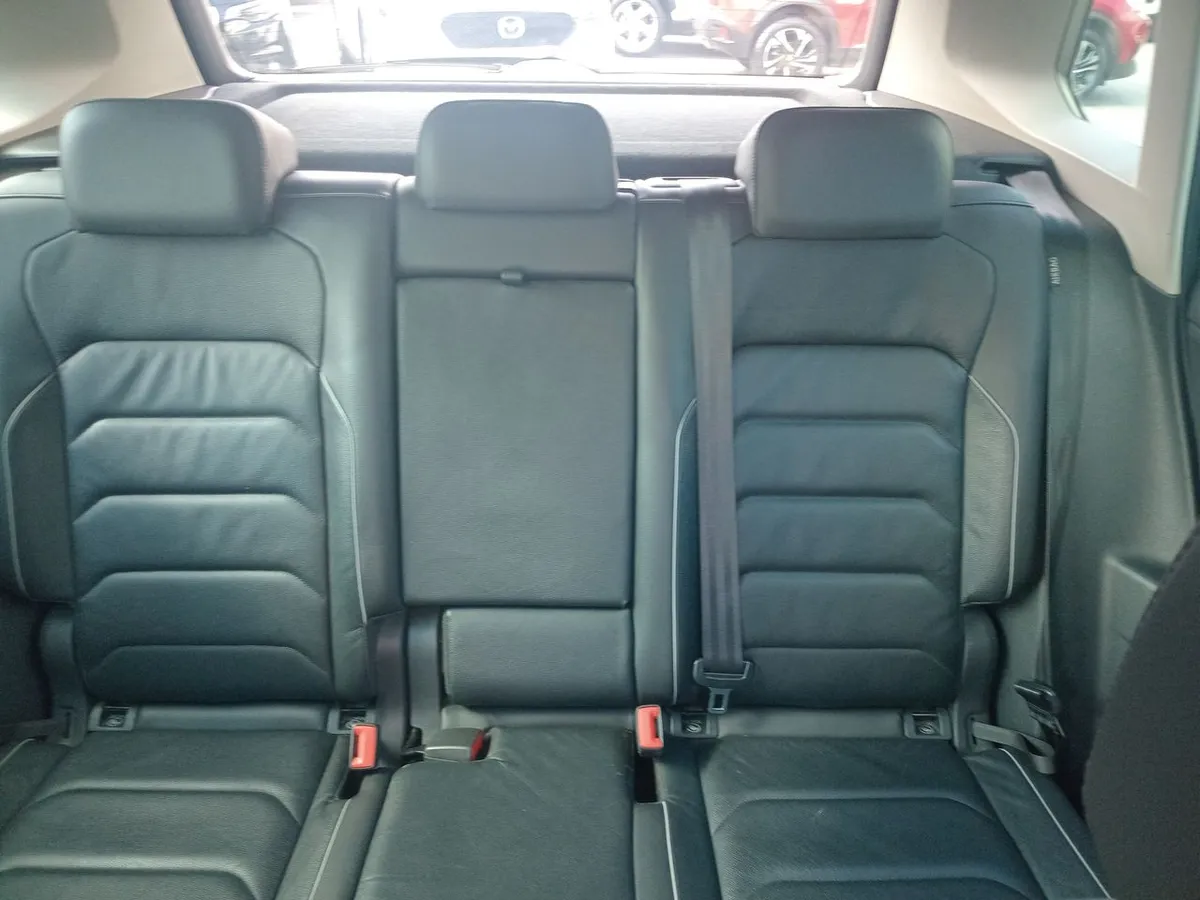 Volkswagen Tiguan 2.0 Tsi Sport 4motion 4x4 180hp At 5p año 2019