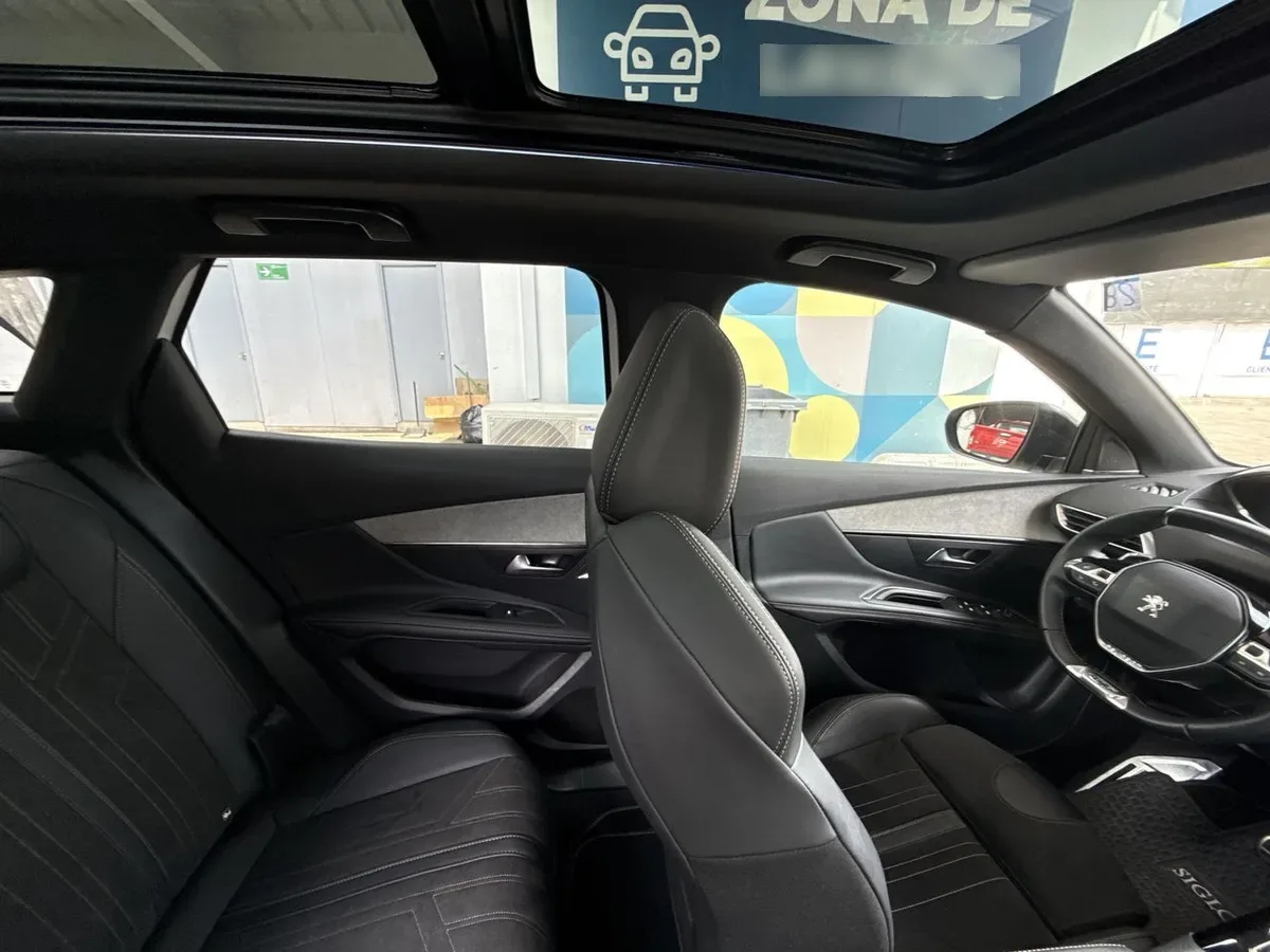 Peugeot 3008 1.6 Gt Black Pack Puretech 180 4x2 Eat8 5p año 2024