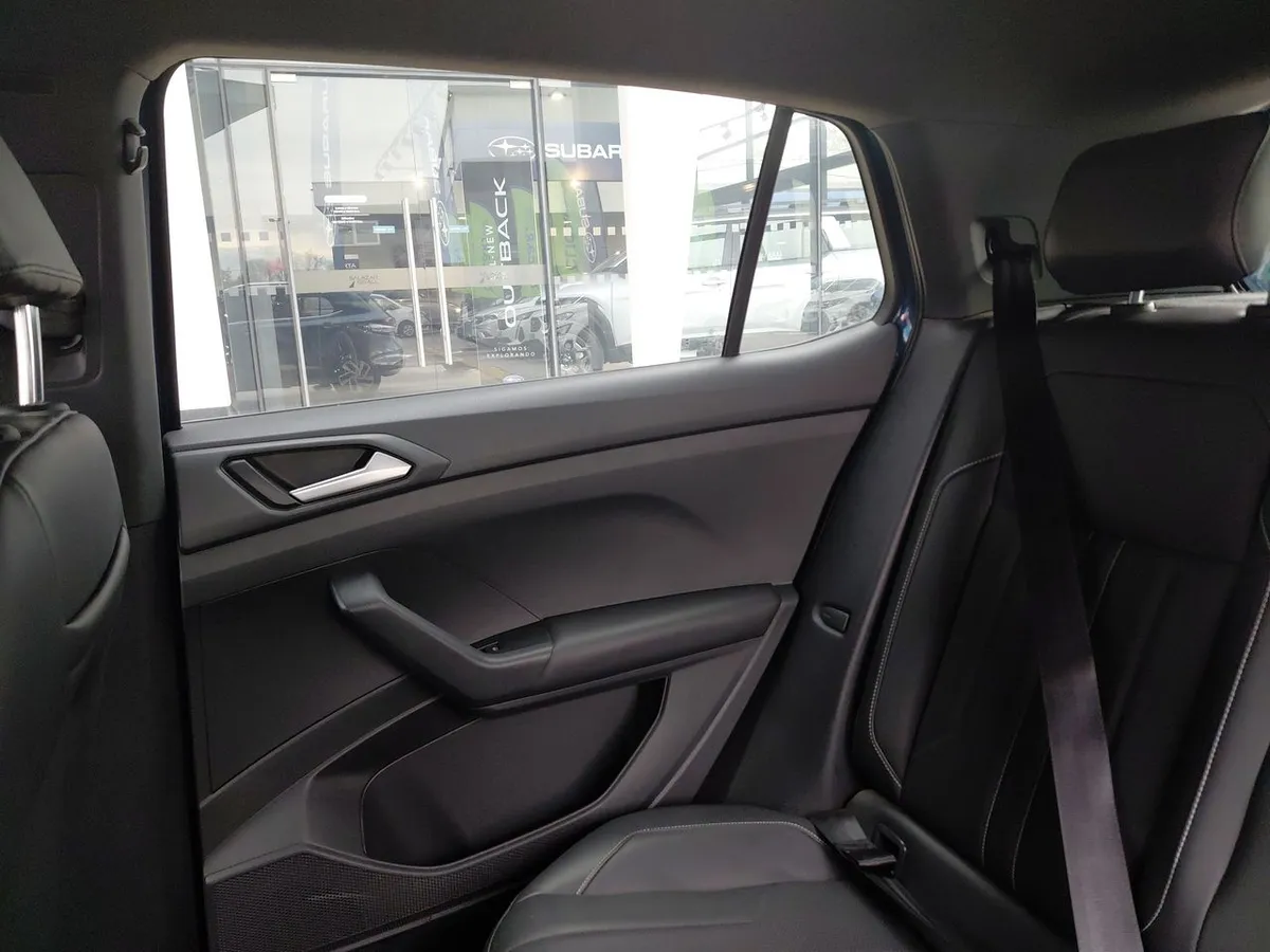 Volkswagen T-Cross 1.0 Tsi Highline 4x2 At 5p año 2025