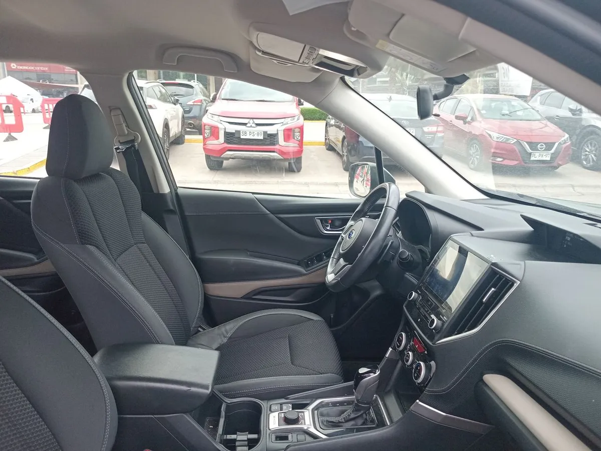 Subaru Forester 2.0i Xs Awd At 5p año 2022