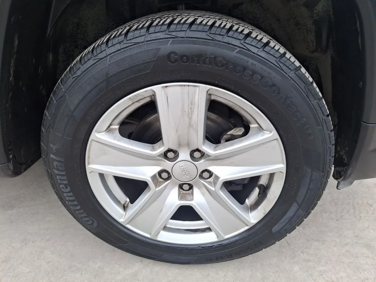 Jeep Compass 1.3 Sport 4x2 At 5p año 2024