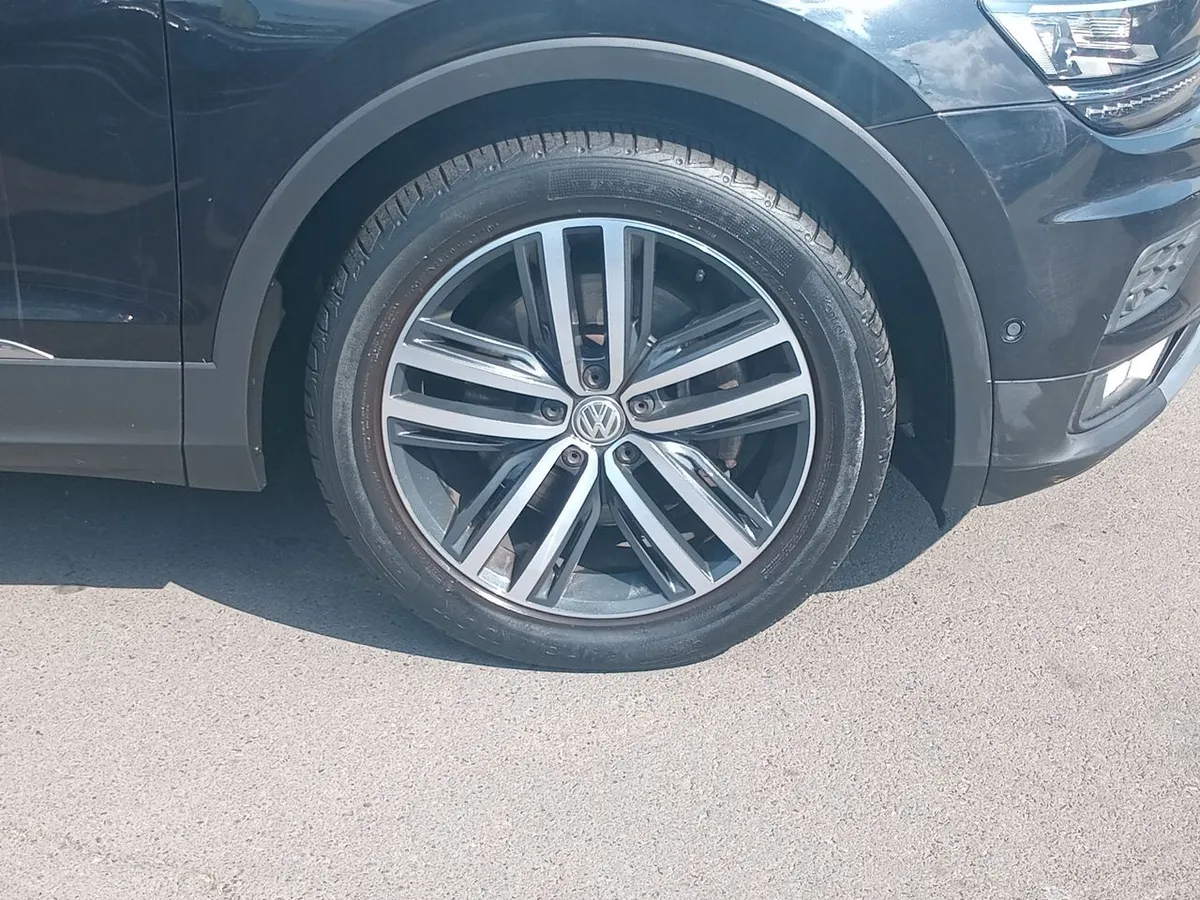 Volkswagen Tiguan 2.0 Tsi Sport 4motion 4x4 180hp At 5p año 2019