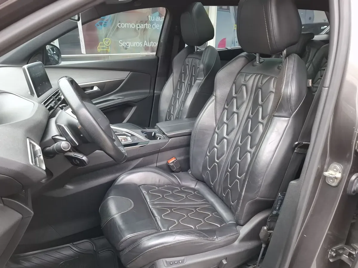 Peugeot 5008 2.0 Gt Bluehdi 4x2 180 Eat8 5p año 2020