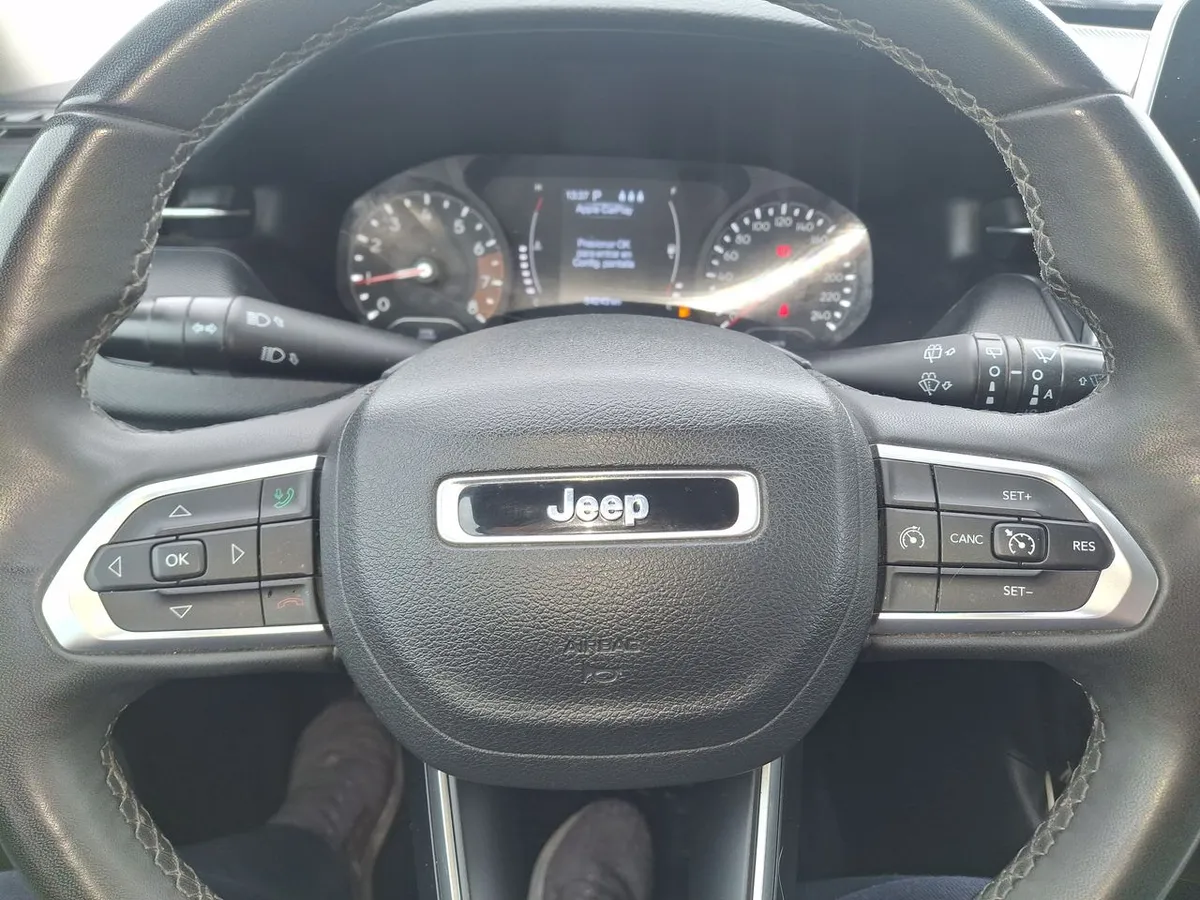Jeep Compass 1.3 Sport 4x2 At 5p año 2024