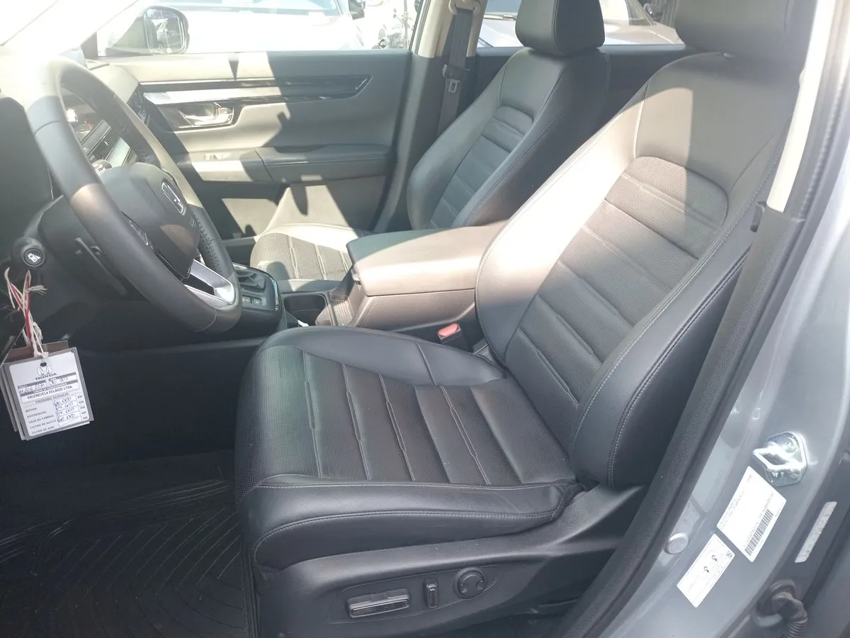 Honda Cr-V 1.5t Touring 4x4 Cvt At 5p año 2024