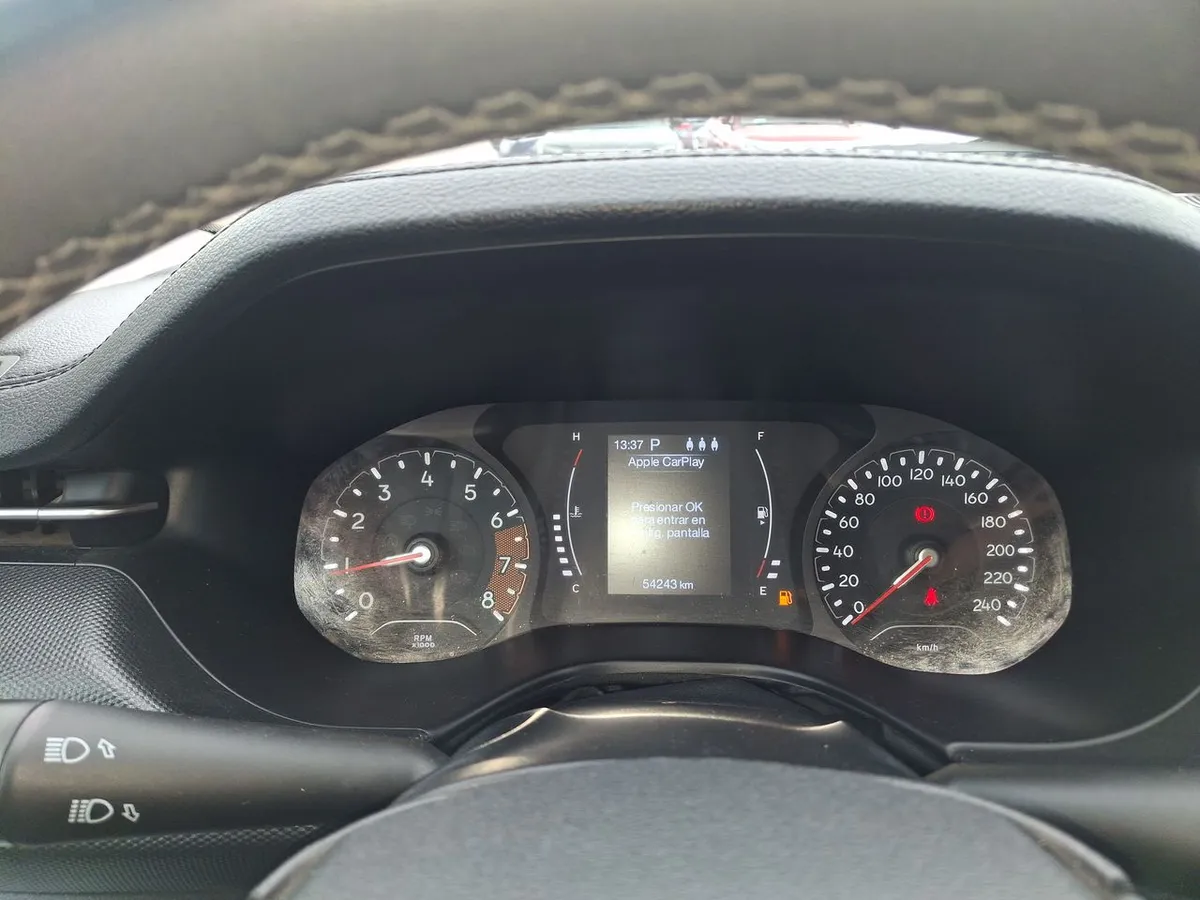 Jeep Compass 1.3 Sport 4x2 At 5p año 2024