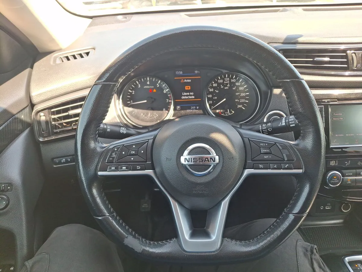 Nissan X-Trail 2.5 Advance 4x2 3row Cvt At 5p año 2021