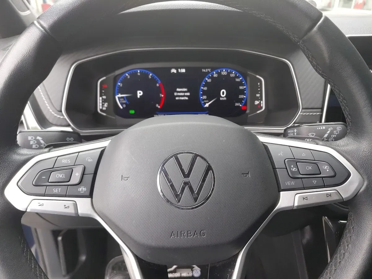 Volkswagen T-Cross 1.0 Tsi Highline 4x2 At 5p año 2025