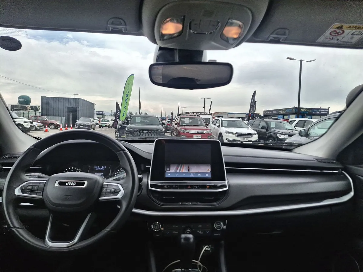 Jeep Compass 1.3 Sport 4x2 At 5p año 2024