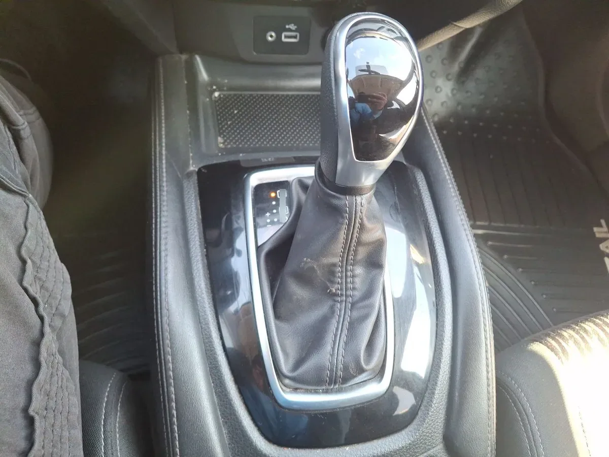 Nissan X-Trail 2.5 Advance 4x2 3row Cvt At 5p año 2021