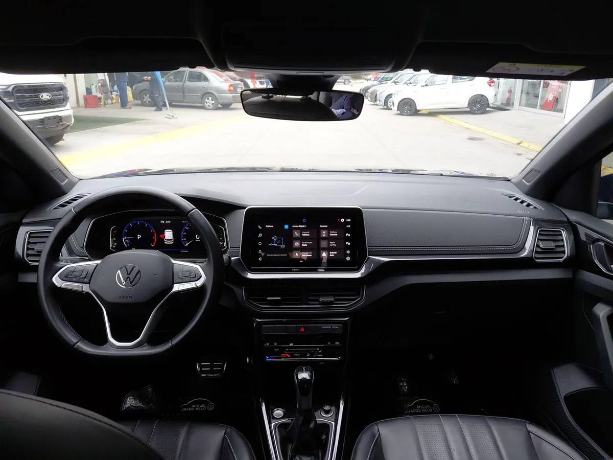 Volkswagen T-Cross 1.0 Tsi Highline 4x2 At 5p año 2025