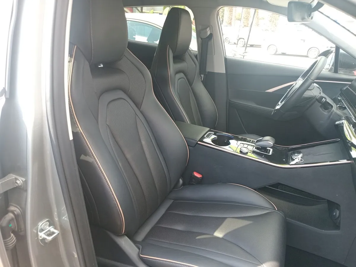 Omoda C5 1.6t Prestige 4x2 Dct At 5p año 2024