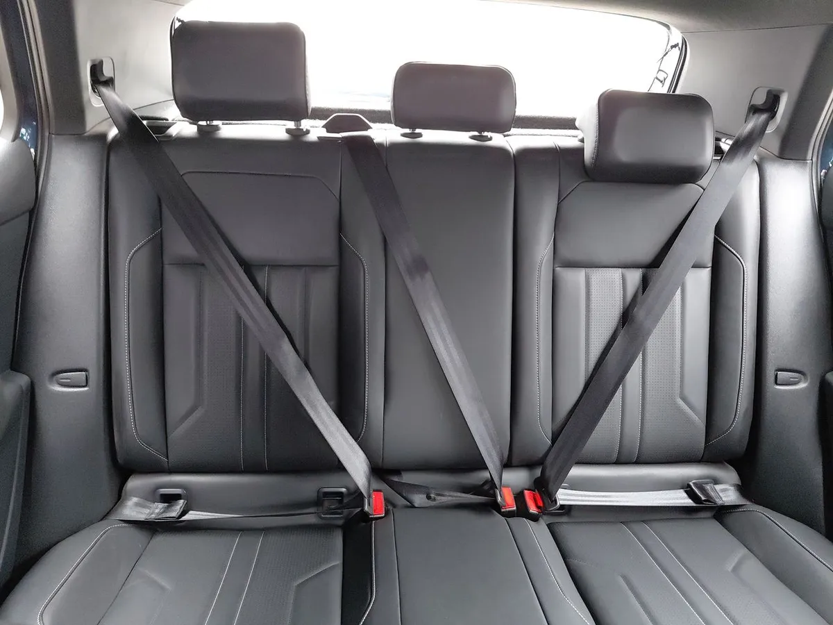 Volkswagen T-Cross 1.0 Tsi Highline 4x2 At 5p año 2025