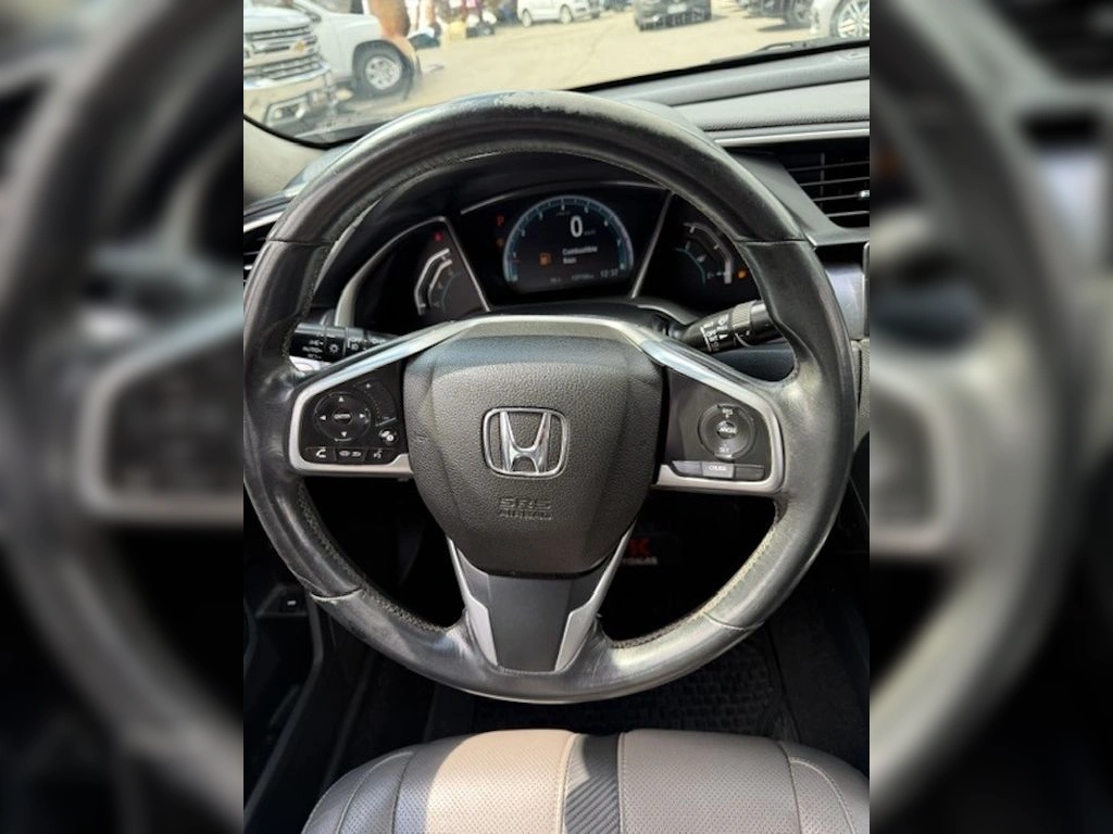 Honda Civic 1.5 T Ex 4x2 At 4p año 2017
