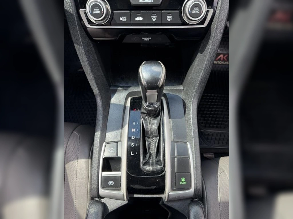 Honda Civic 1.5 T Ex 4x2 At 4p año 2017