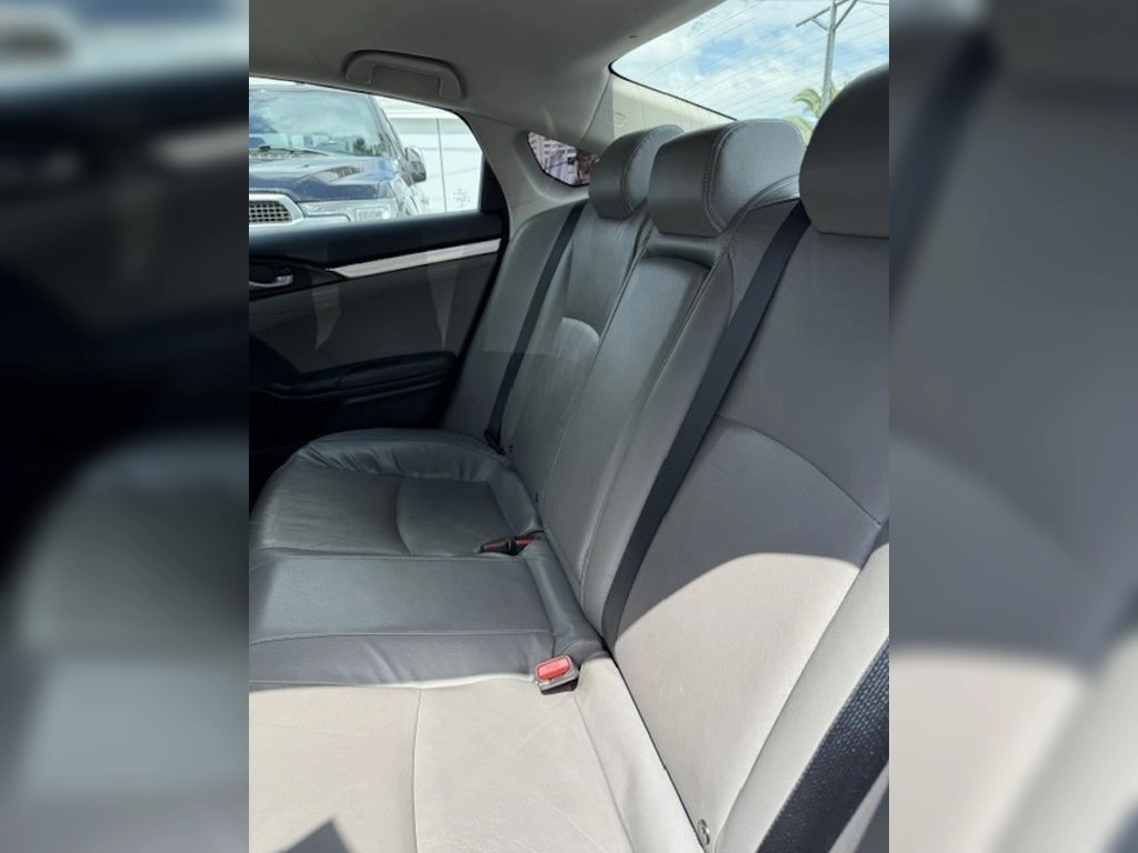 Honda Civic 1.5 T Ex 4x2 At 4p año 2017