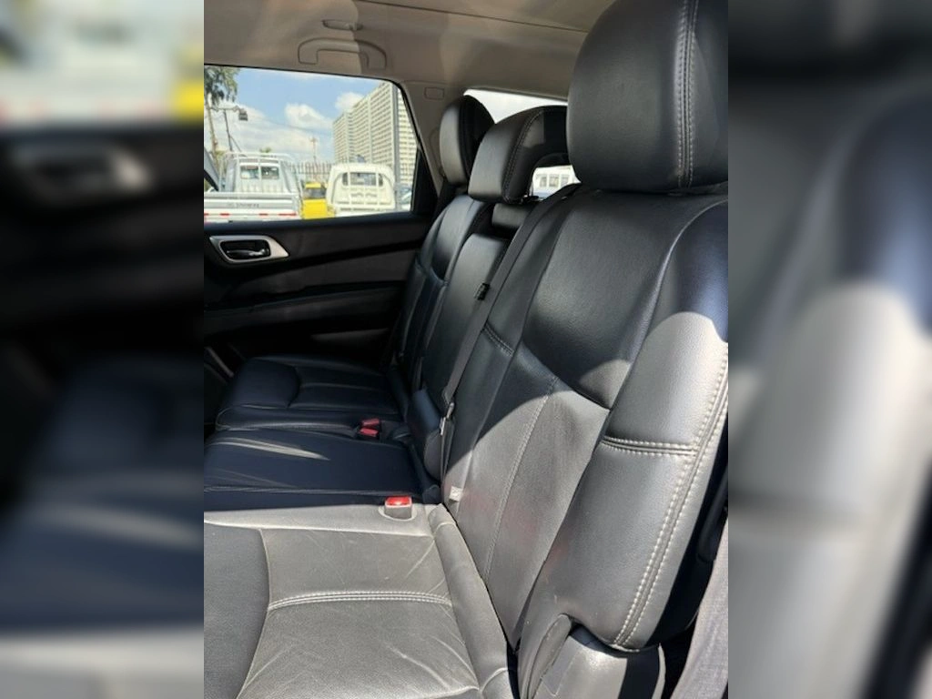 Nissan Pathfinder 3.5 Advance 4wd Cvt 1403 At 5p año 2016