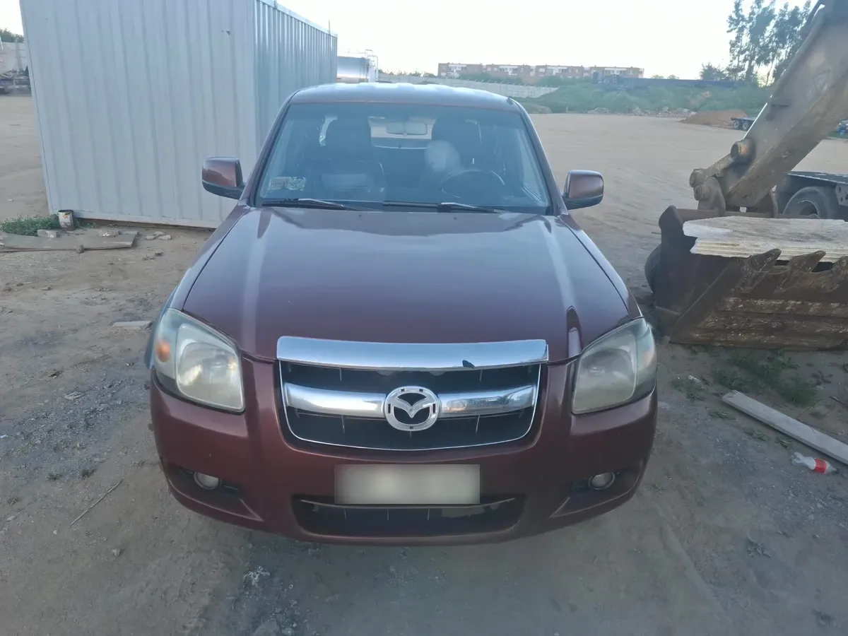 MAZDA BT-50 2.5 Dsl Mt Dc Sdx 4x4 año 2008