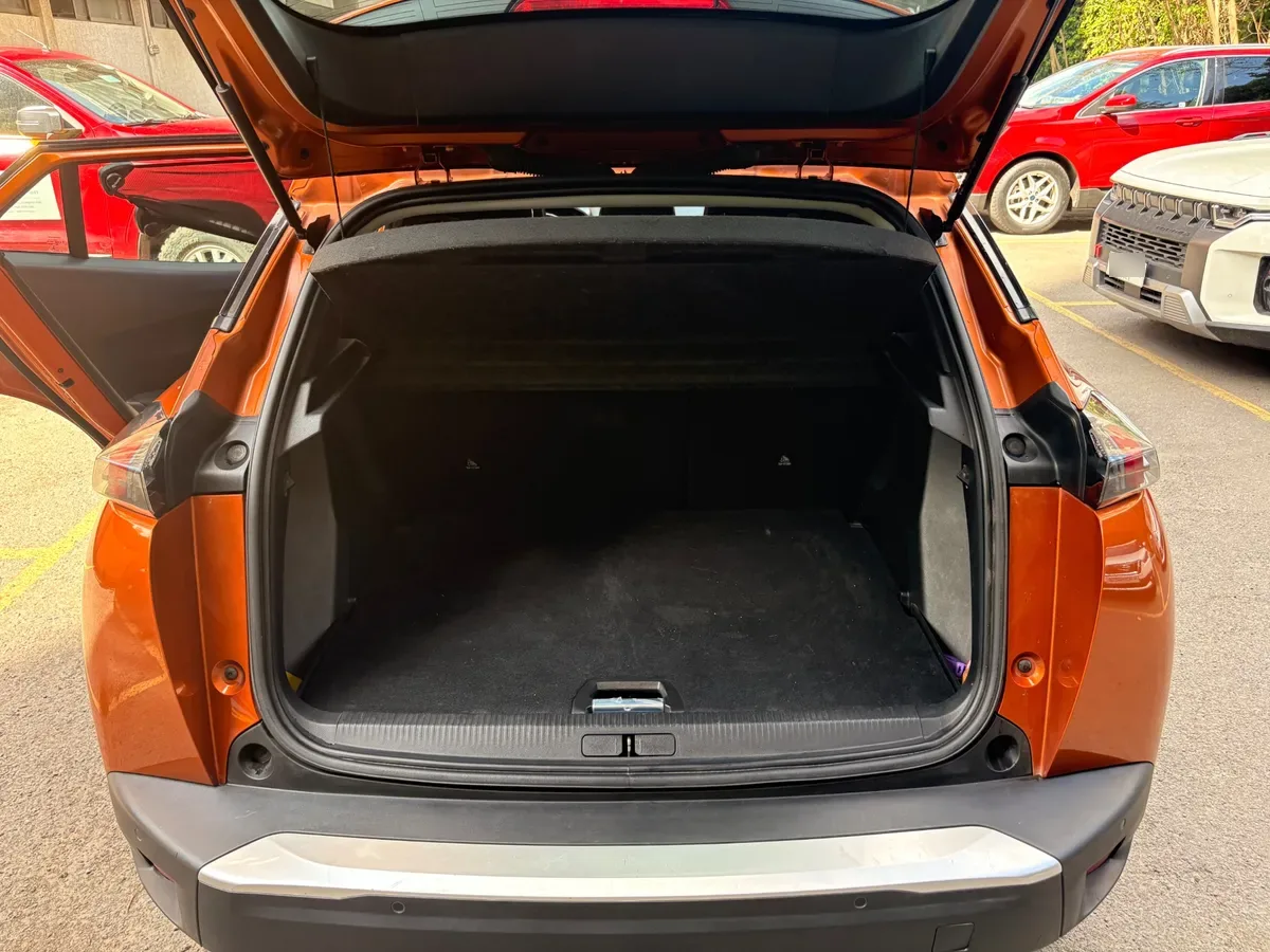PEUGEOT 2008 1.5 Active Bluehdi 100 Mt Diesel año 2020