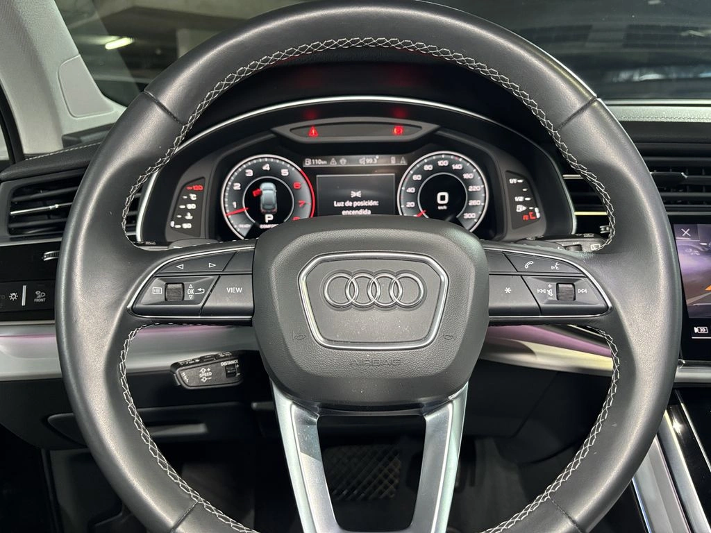 Audi Q7 3.0 55 Tfsi Sport Pi Quattro 4x4 7pas At 5p año 2025