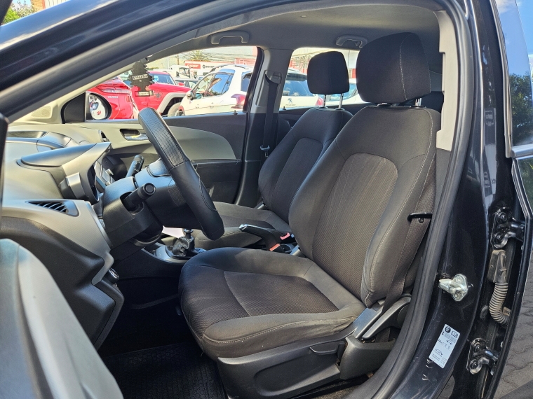 Chevrolet Sonic Sonic Ii 1.6 año 2013