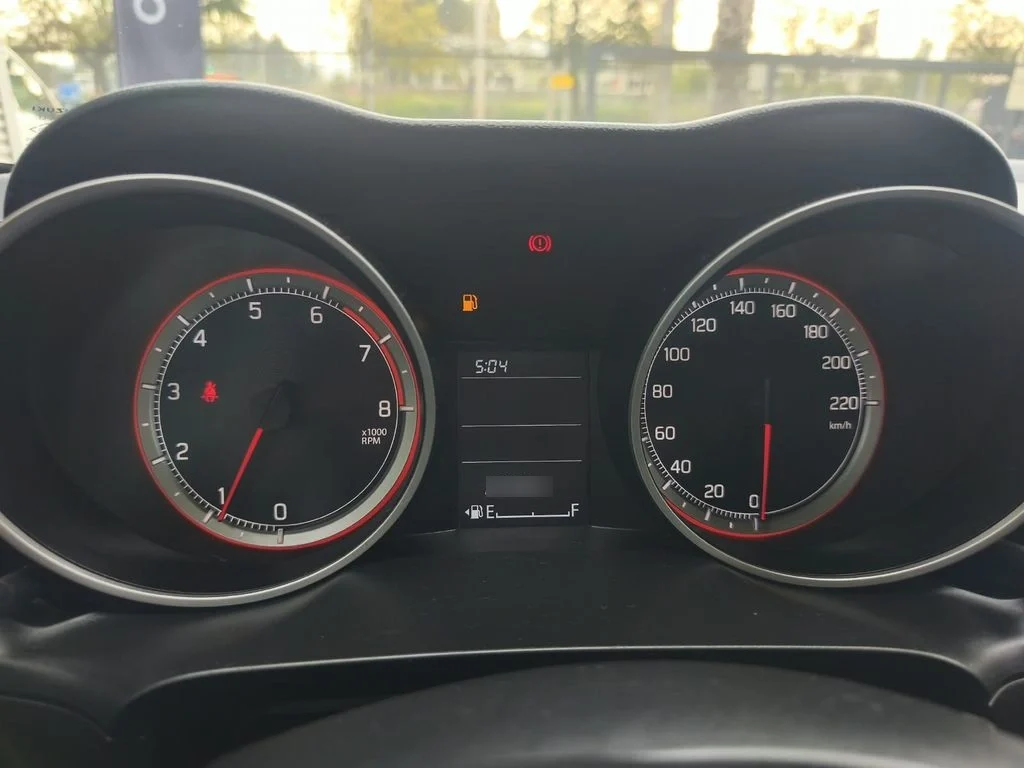 Suzuki Swift Gl 1.2 Mt año 2025