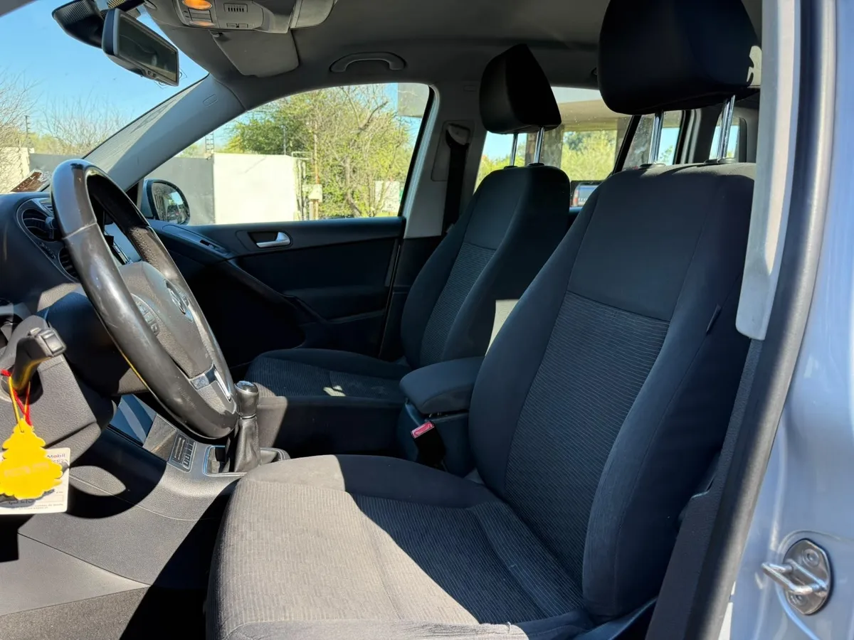 VOLKSWAGEN TIGUAN  año 2014